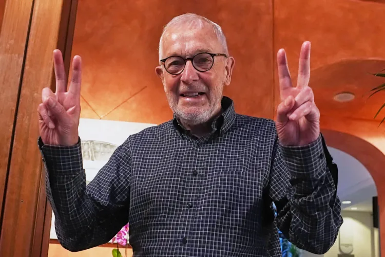 UW physicist earns Nobel Prize